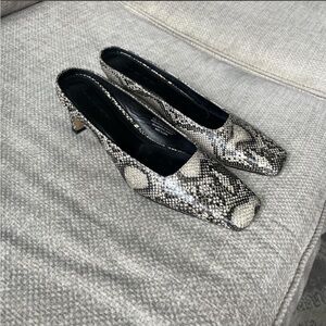French connection snake print kitten heels!!